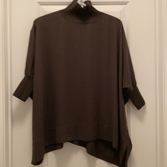 Babaton dolman sleeved shirt - Picture 1 of 4